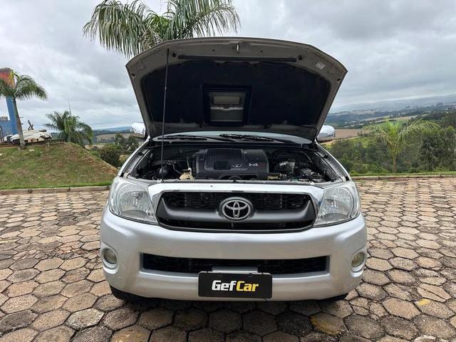 TOYOTA HILUX CD4X4 SRV 2010