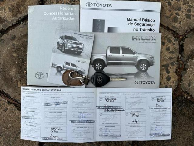 TOYOTA HILUX CD4X4 SRV 2010