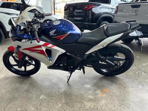 HONDA CBR 250R 2012