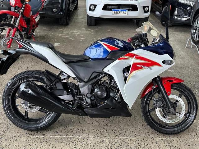 HONDA CBR 250R 2012