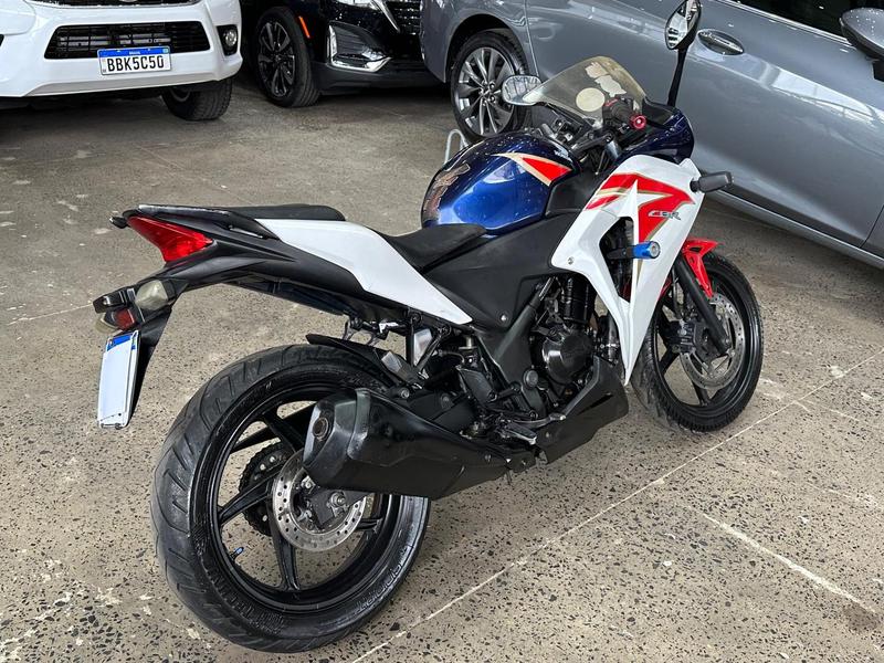 Honda CBR 250r Em Wenceslau Braz - foto 5
