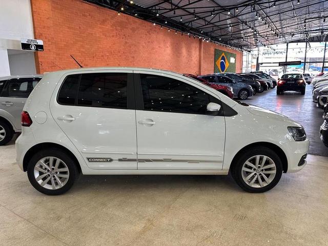 VOLKSWAGEN FOX CONNECT MB 2021