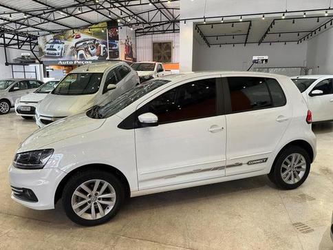 VOLKSWAGEN FOX CONNECT MB 2021