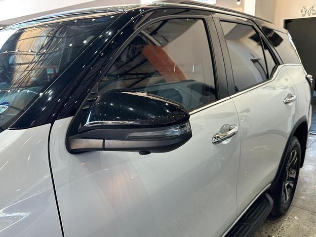 TOYOTA HILUX SWDMDA4MD 2024