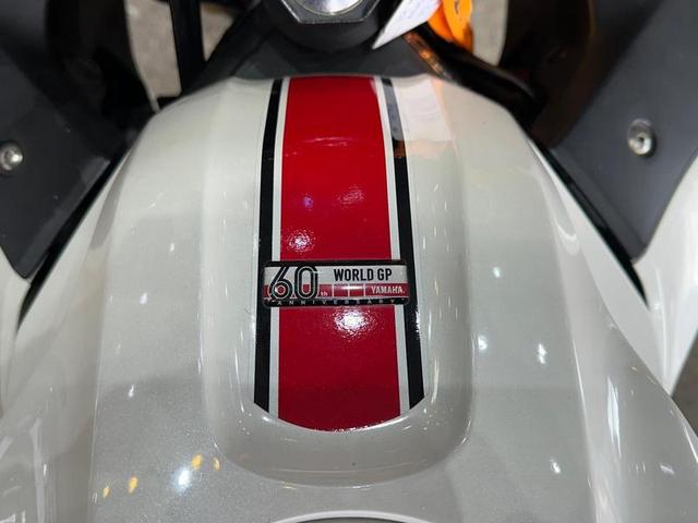 YAMAHA YZF R3 WGP 60TH 2023
