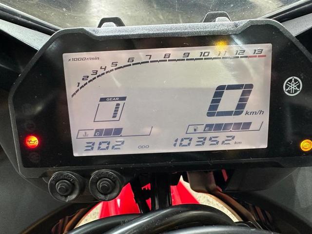 YAMAHA YZF R3 WGP 60TH 2023