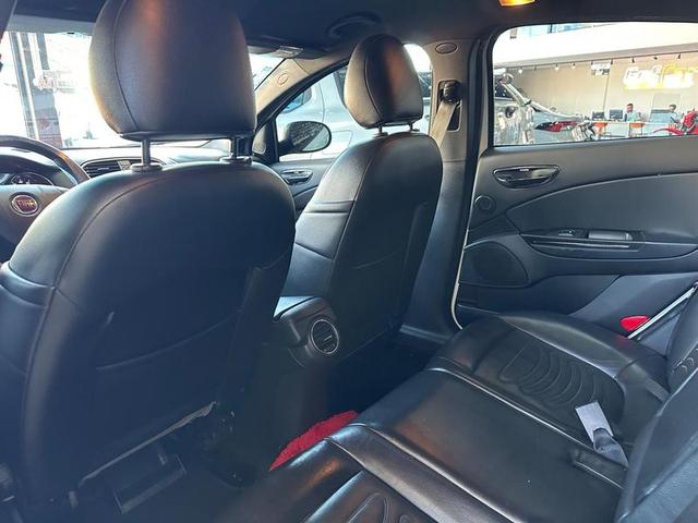 FIAT BRAVO BLACKMOTION 1.8 16V FLEX AUT. 2016