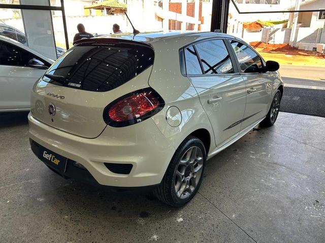 FIAT BRAVO BLACKMOTION 1.8 16V FLEX AUT. 2016
