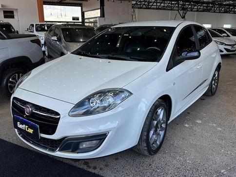 FIAT BRAVO BLACKMOTION 1.8 16V FLEX AUT. 2016