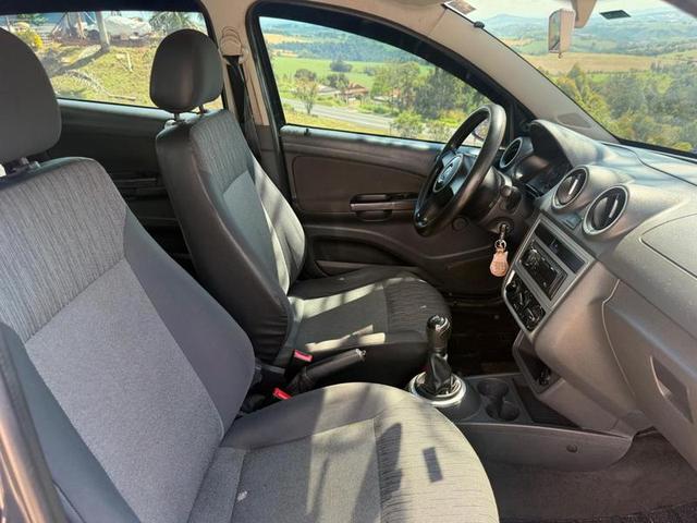 VOLKSWAGEN NOVO GOL 1.0 CITY 2013