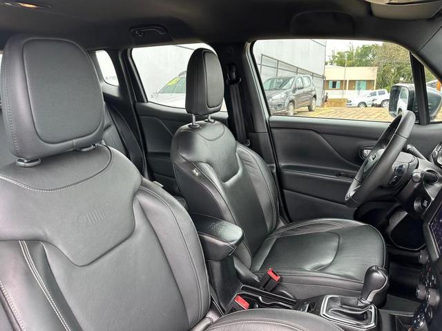 JEEP RENEGADE S T2704X4 2023