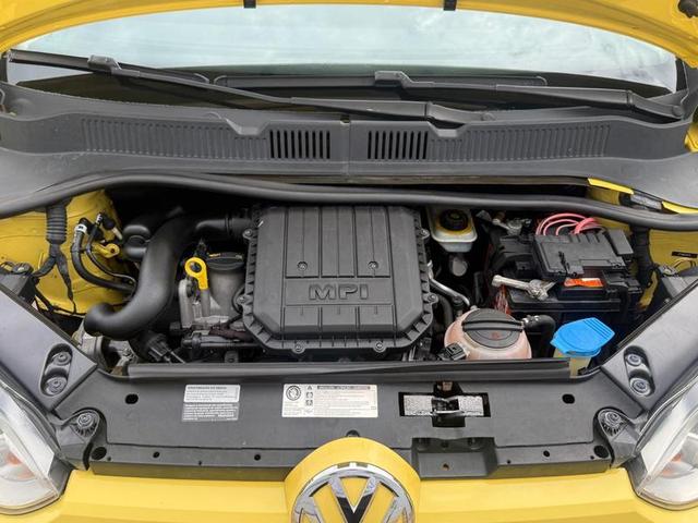 VOLKSWAGEN UP TAKE MA 2015