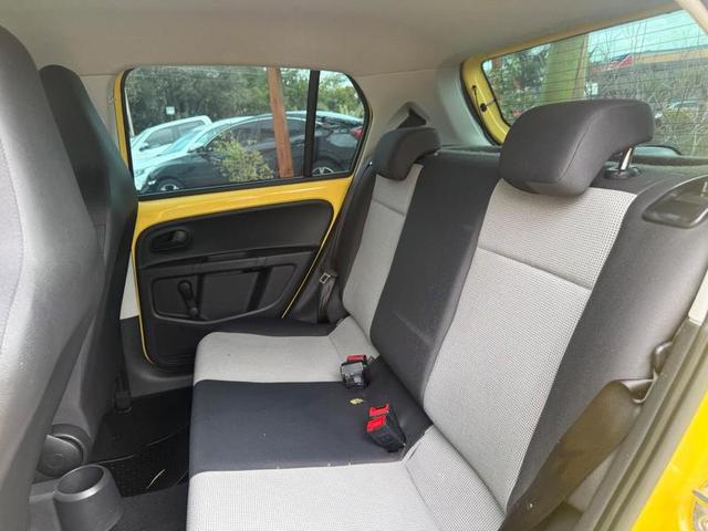 VOLKSWAGEN UP TAKE MA 2015