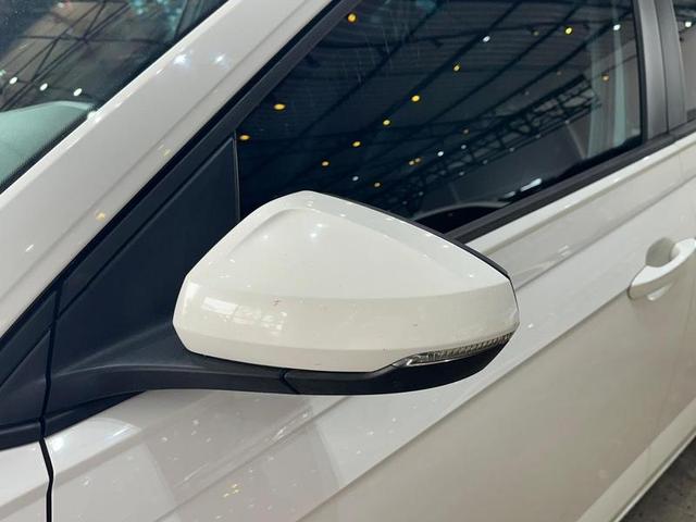 VOLKSWAGEN VIRTUS 1.0 200 TSI COMFORTLINE AUTOMÁTICO 2018