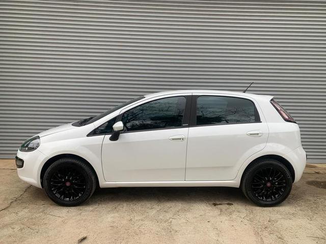 FIAT PUNTO ESSENCE 1.6 2013