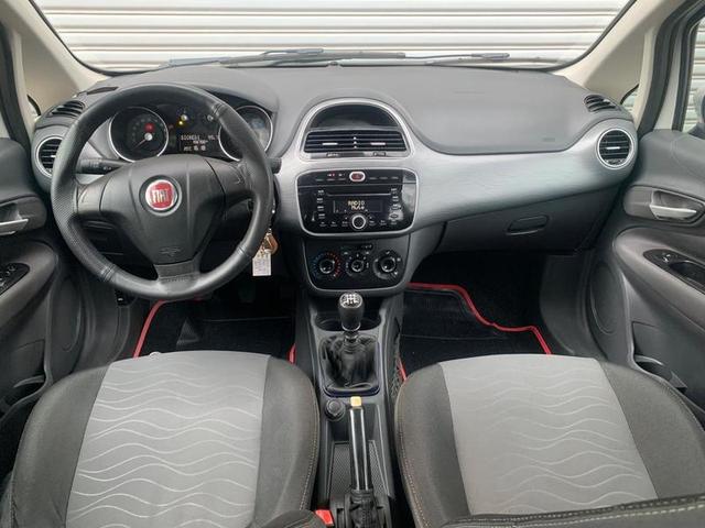 FIAT PUNTO ESSENCE 1.6 2013