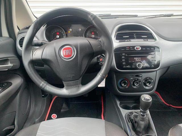 FIAT PUNTO ESSENCE 1.6 2013