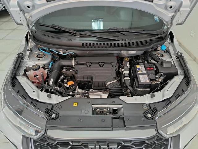 FIAT STRADA ULTRA T200AT 2024