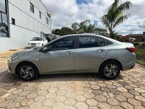CHEVROLET ONIX PLUS 10TAT LT1 2024