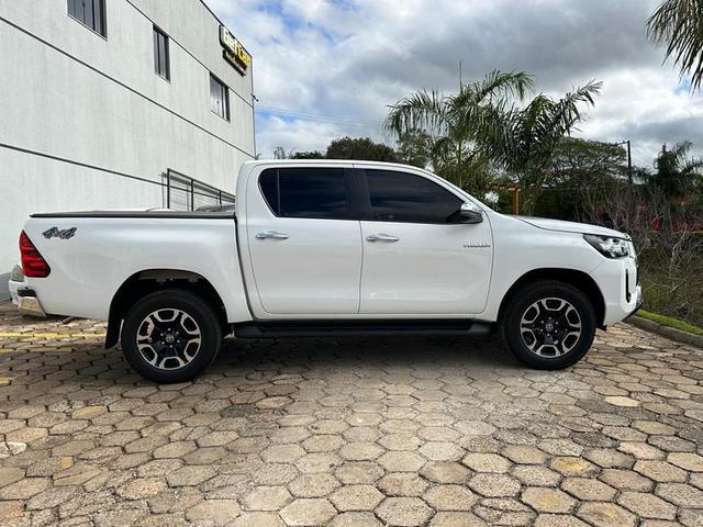 TOYOTA HILUX CDSRVA4FD 2021