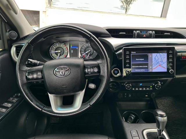 TOYOTA HILUX CDSRVA4FD 2021