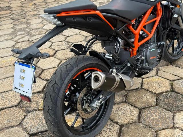 KTM 390 DUKE 2024