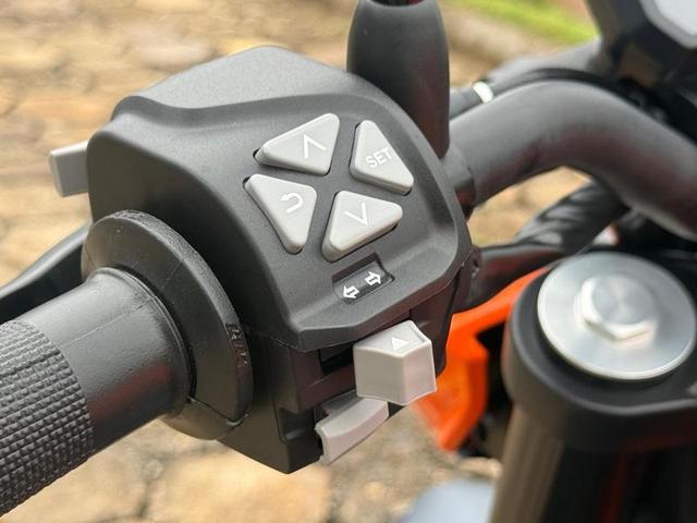 KTM 390 DUKE 2024