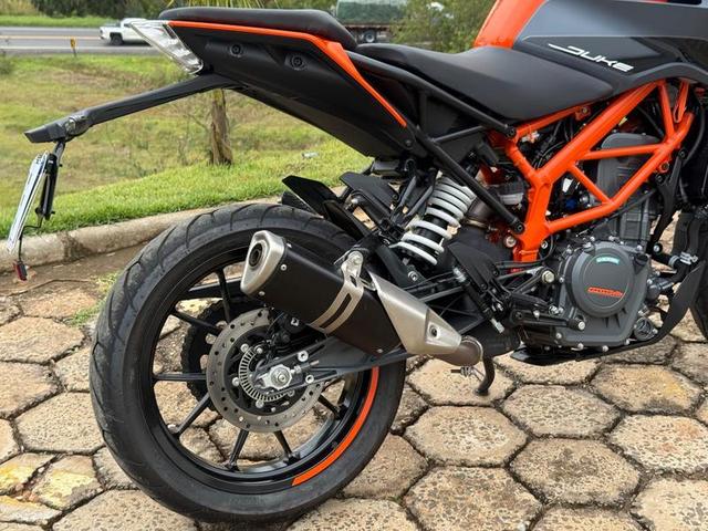 KTM 390 DUKE 2024