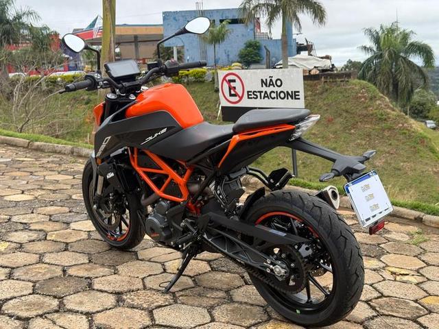 KTM 390 DUKE 2024