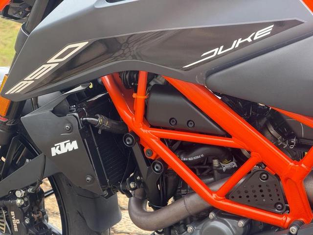 KTM 390 DUKE 2024