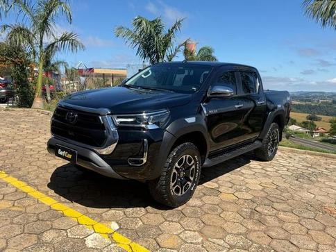 TOYOTA HILUX CDLTDA4ND 2023