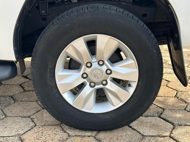 TOYOTA HILUX CDSRVA2GF 2017
