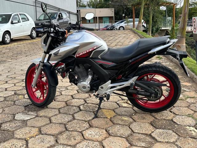 HONDA CB 250F TWISTER 2021