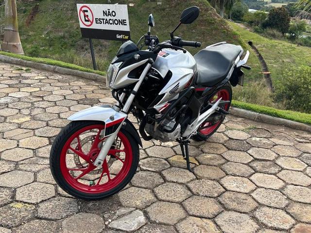 HONDA CB 250F TWISTER 2021
