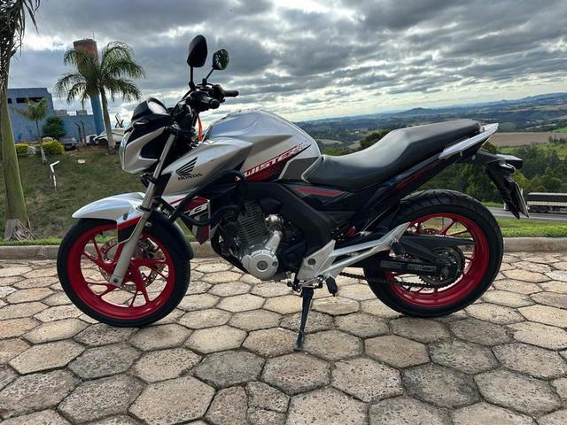HONDA CB 250F TWISTER 2021