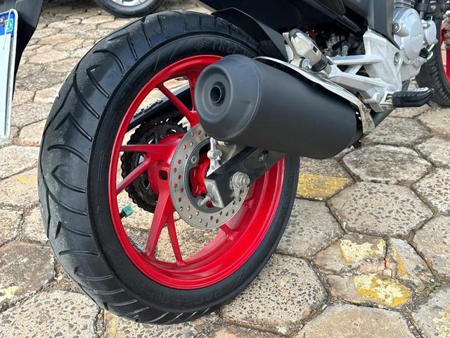 HONDA CB 250F TWISTER 2021