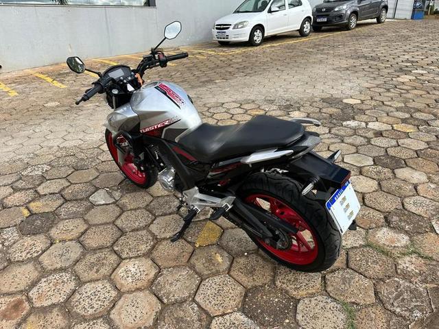 HONDA CB 250F TWISTER 2021