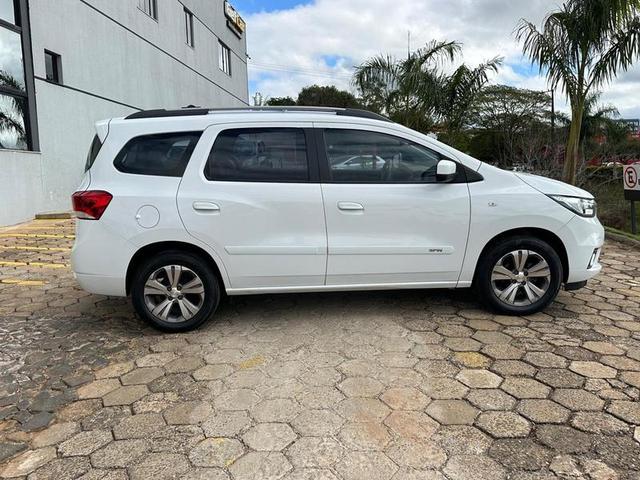 CHEVROLET SPIN 18L AT PREMIER 2020