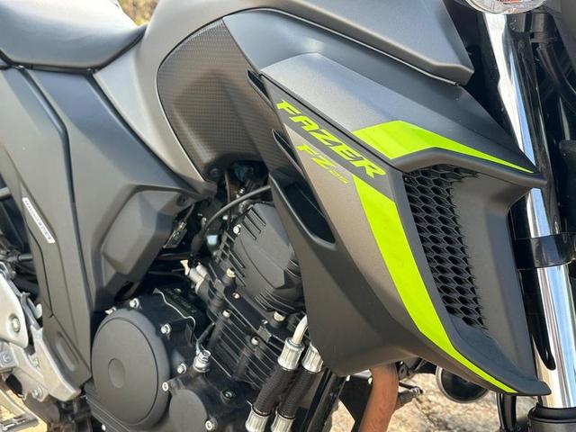 YAMAHA FZ25 FAZER 2024