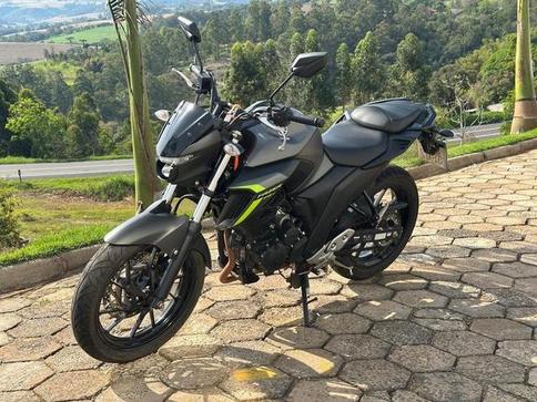 YAMAHA FZ25 FAZER 2024