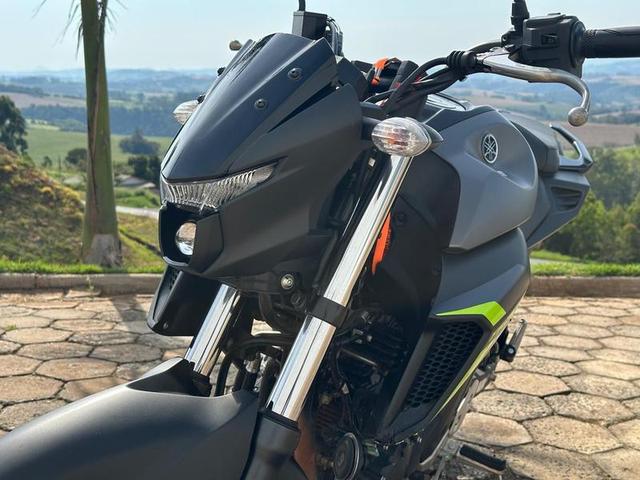 YAMAHA FZ25 FAZER 2024