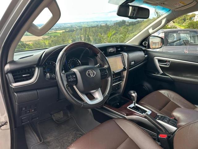 TOYOTA HILUX SWSRXA4FD 2020