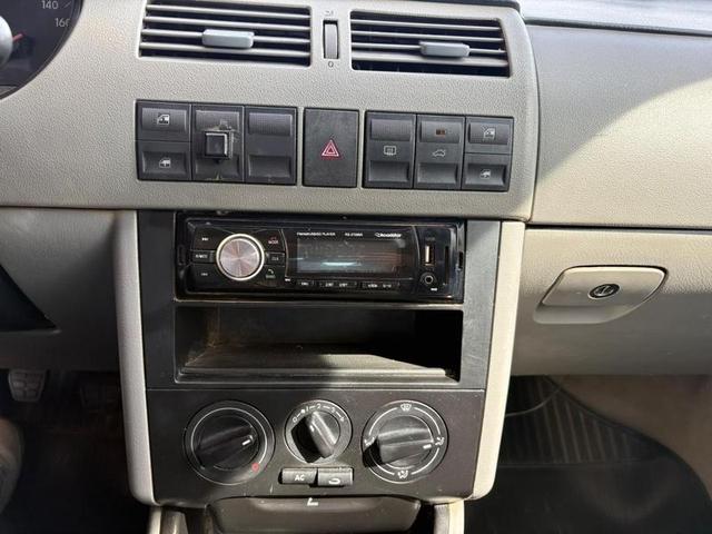 VOLKSWAGEN GOL 1.6 2000