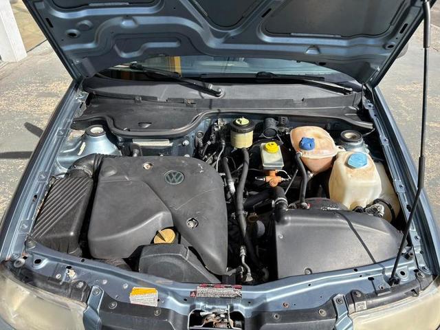 VOLKSWAGEN GOL 1.6 2000
