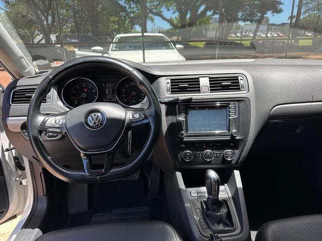 VOLKSWAGEN JETTA CL AF 2017