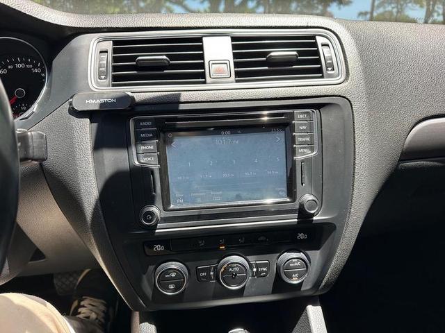 VOLKSWAGEN JETTA CL AF 2017