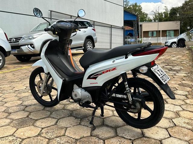 HONDA BIZ 125 EX 2015