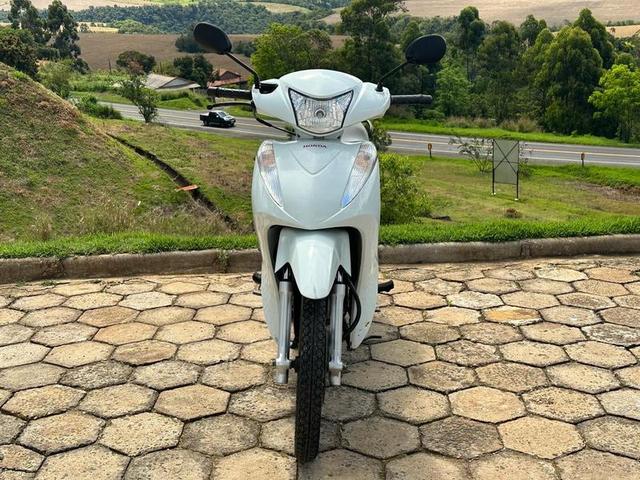 HONDA BIZ 125 EX 2015