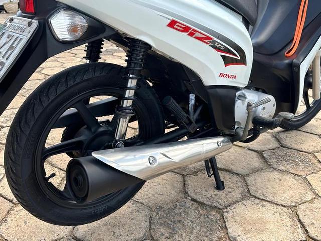 HONDA BIZ 125 EX 2015