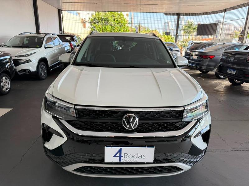 Volkswagen Taos 2023 à venda
